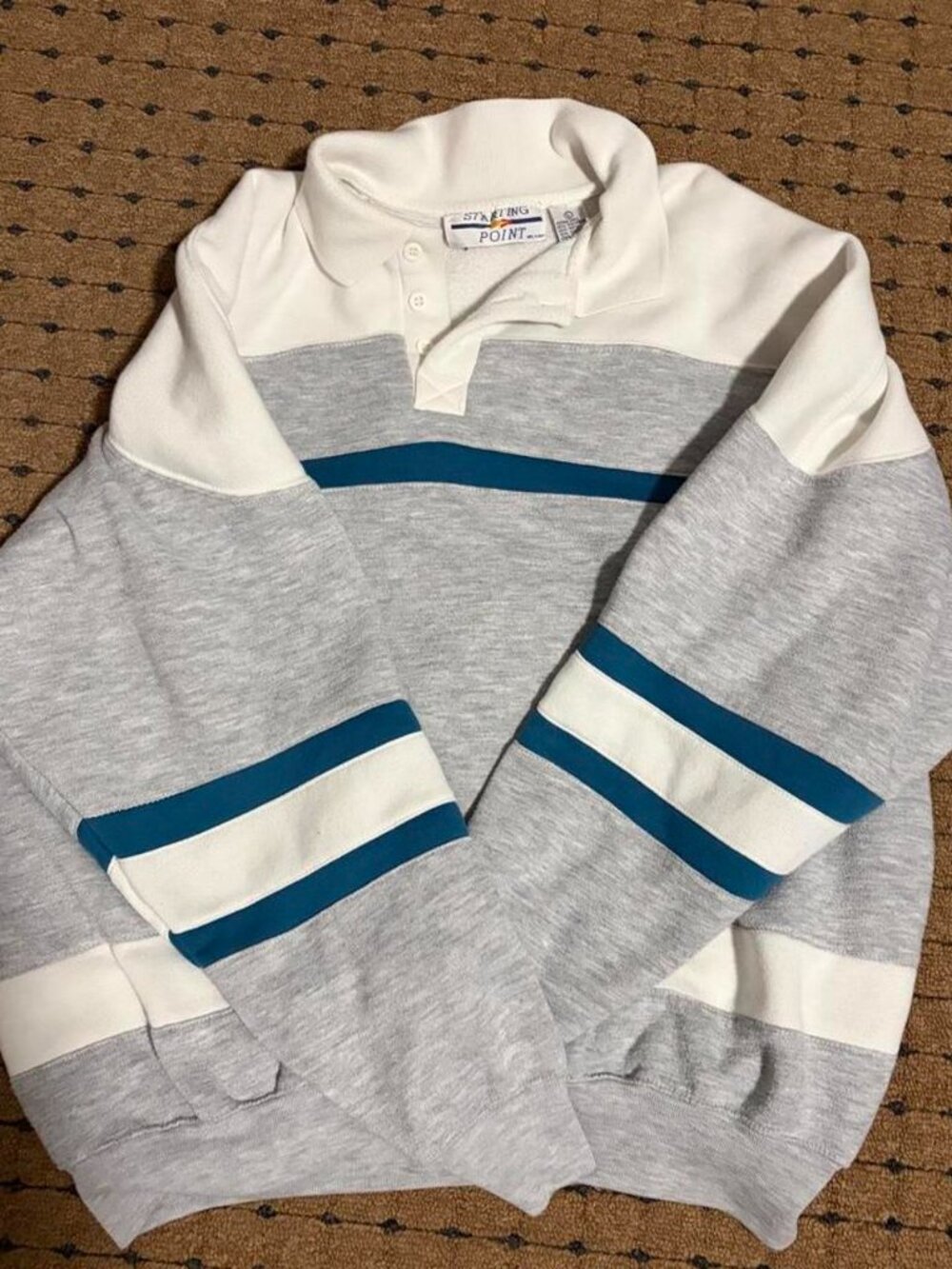 Vintage 1990's Striped collared/polo-style long sleeve sweatshirt - SIZE M